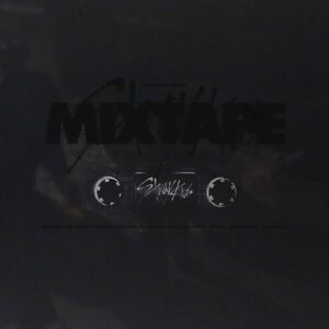 STRAY KIDS – Debut Album [Mixtape]