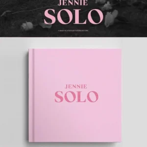 BLACKPINK (JENNIE) – [SOLO] PHOTOBOOK ver.