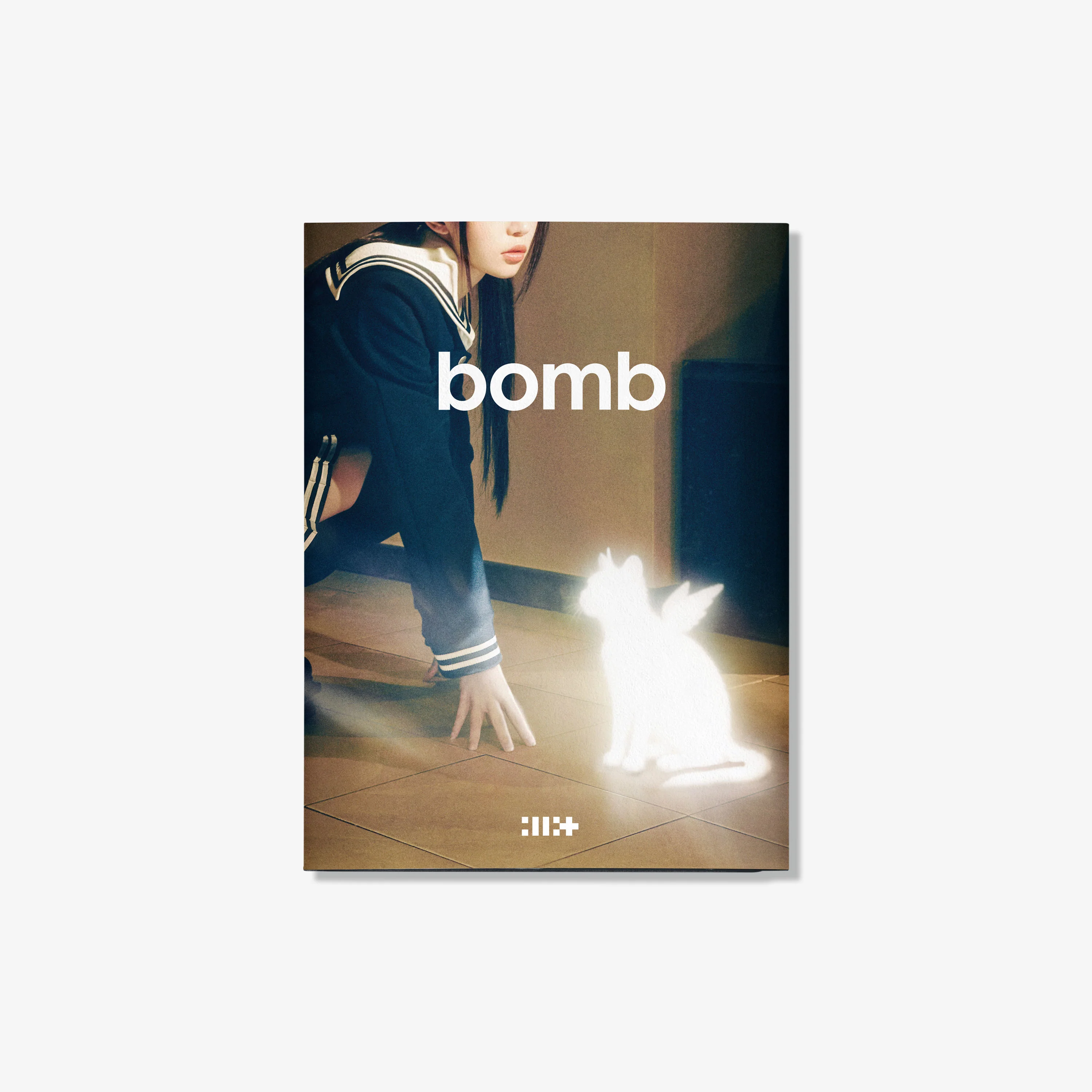 ILLIT – 3rd Mini Album [bomb] (Weverse Albums ver.)
