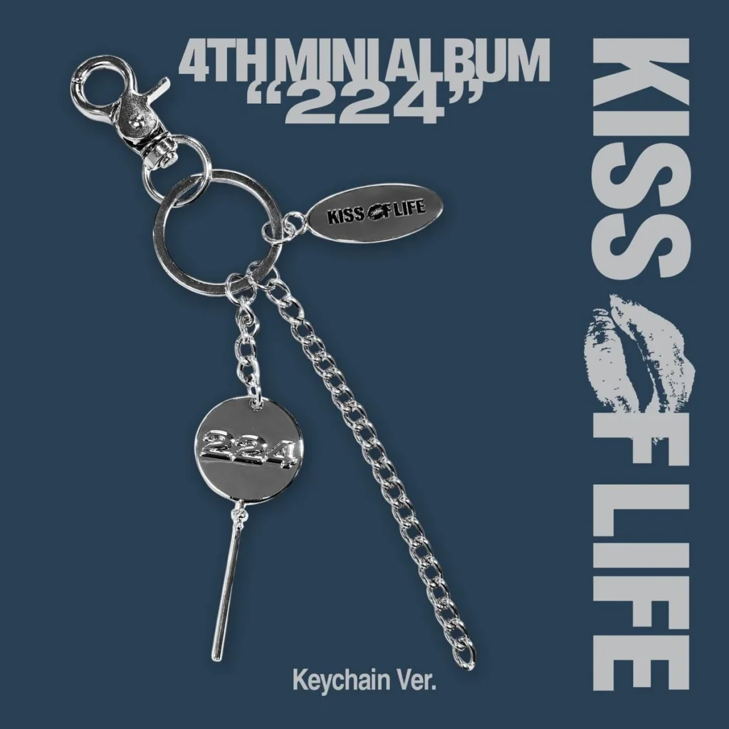 KISS OF LIFE – 4th Mini Album [224] (Keychain Ver.)